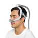 H2010640_AirTouch-n30i-mann-mit-maske_resmed